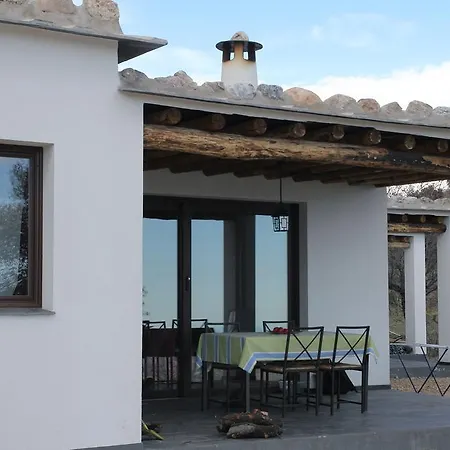 Casitas El Paraje De *