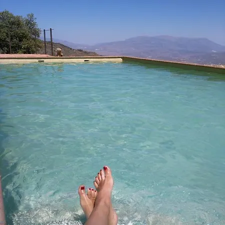 Casitas El Paraje De Сasa de vacaciones Bérchules